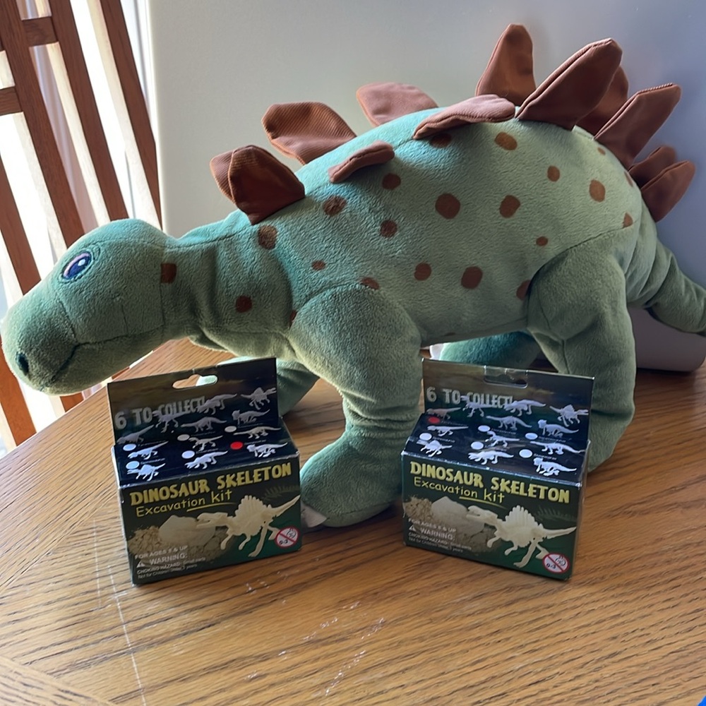 IKEA Soft Plush Stegosaurus Dinosaur 20" & 2 Dinosaur Skeleton Excavation Kits